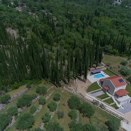 Vikendica Brajkovic In Konavle With Pool