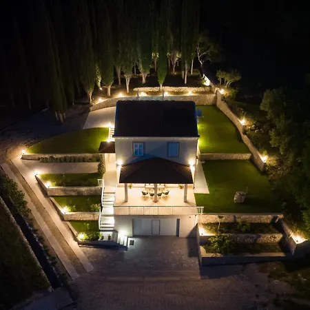 Brajkovic In Konavle With Pool